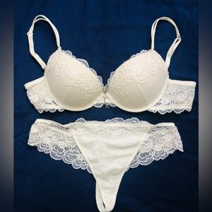 Very Sexy Cream Lace Bra and Panty Set